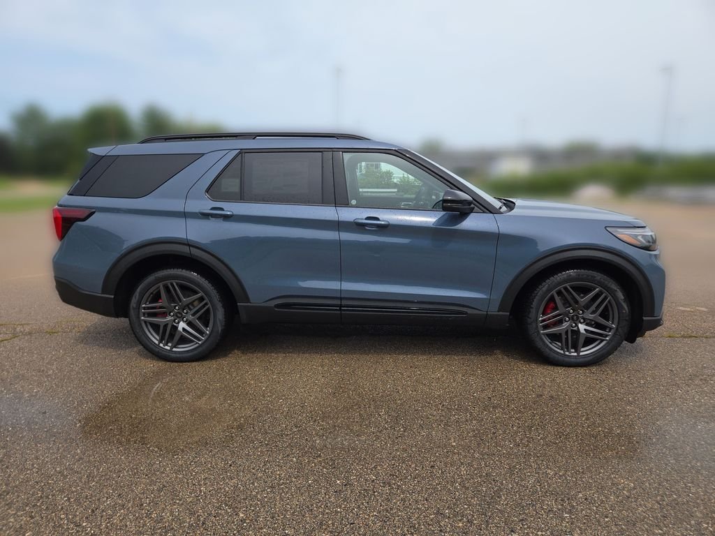 New 2026 Ford Explorer ST w/ Sun And Sound Package AWD/4WD image 7