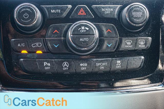 Used 2021 Jeep Grand Cherokee Limited AWD/4WD image 26
