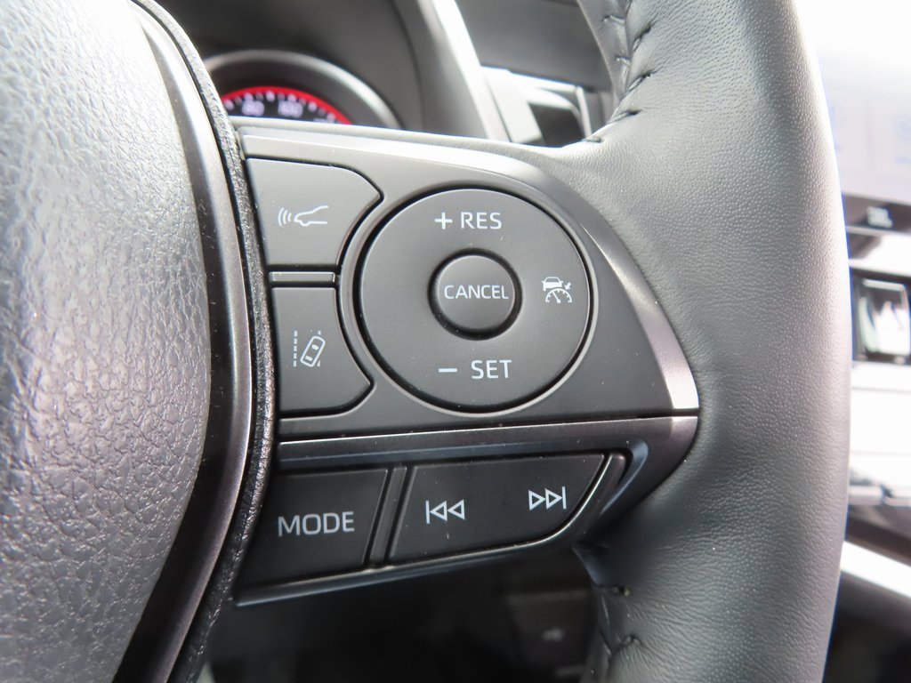 Used 2023 Toyota Camry XSE image 28