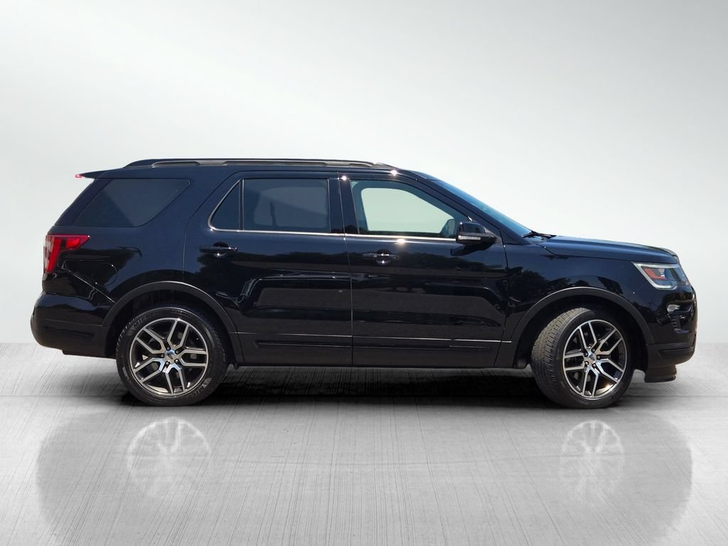 Used 2018 Ford Explorer Sport w/ Equipment Group 401A AWD/4WD image 4