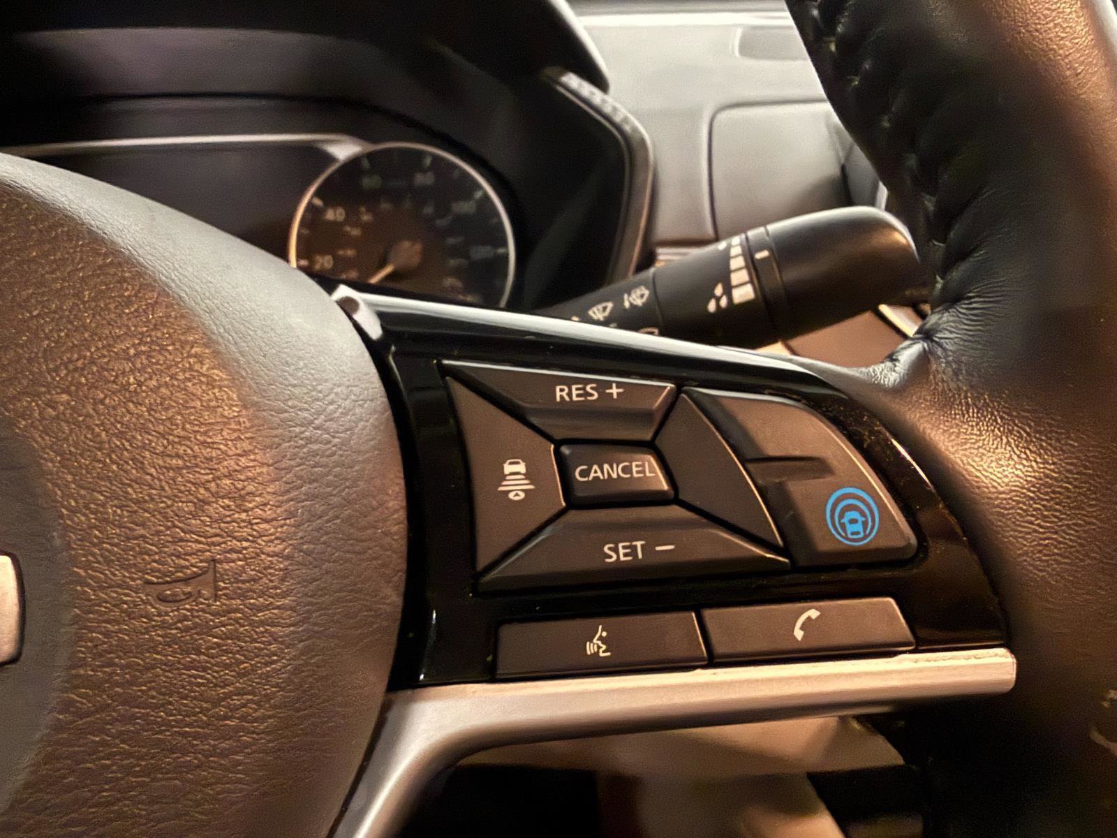 Used 2021 Nissan Altima 2.5 Platinum AWD/4WD image 22