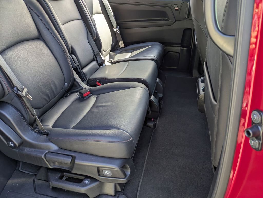 Used 2025 Honda Odyssey Sport-L image 29