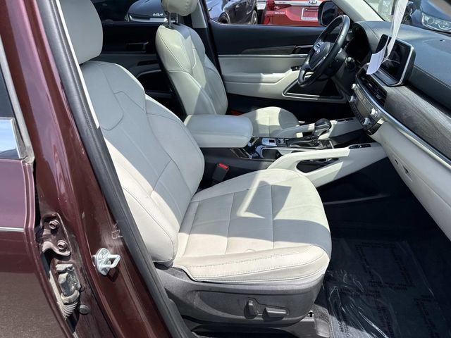Used 2020 Kia Telluride EX w/ Towing Package AWD/4WD image 7