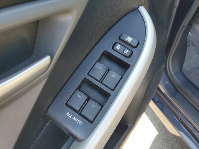 Used 2014 Toyota Prius Three w/ Solar Roof Package FWD image 21