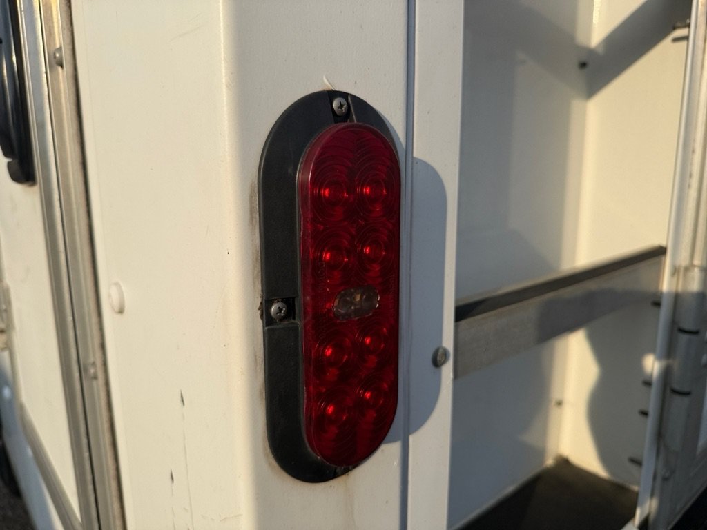 Used 2019 Ford E-350 and Econoline 350 Super Duty w/ Power Windows & Locks Group RWD image 33
