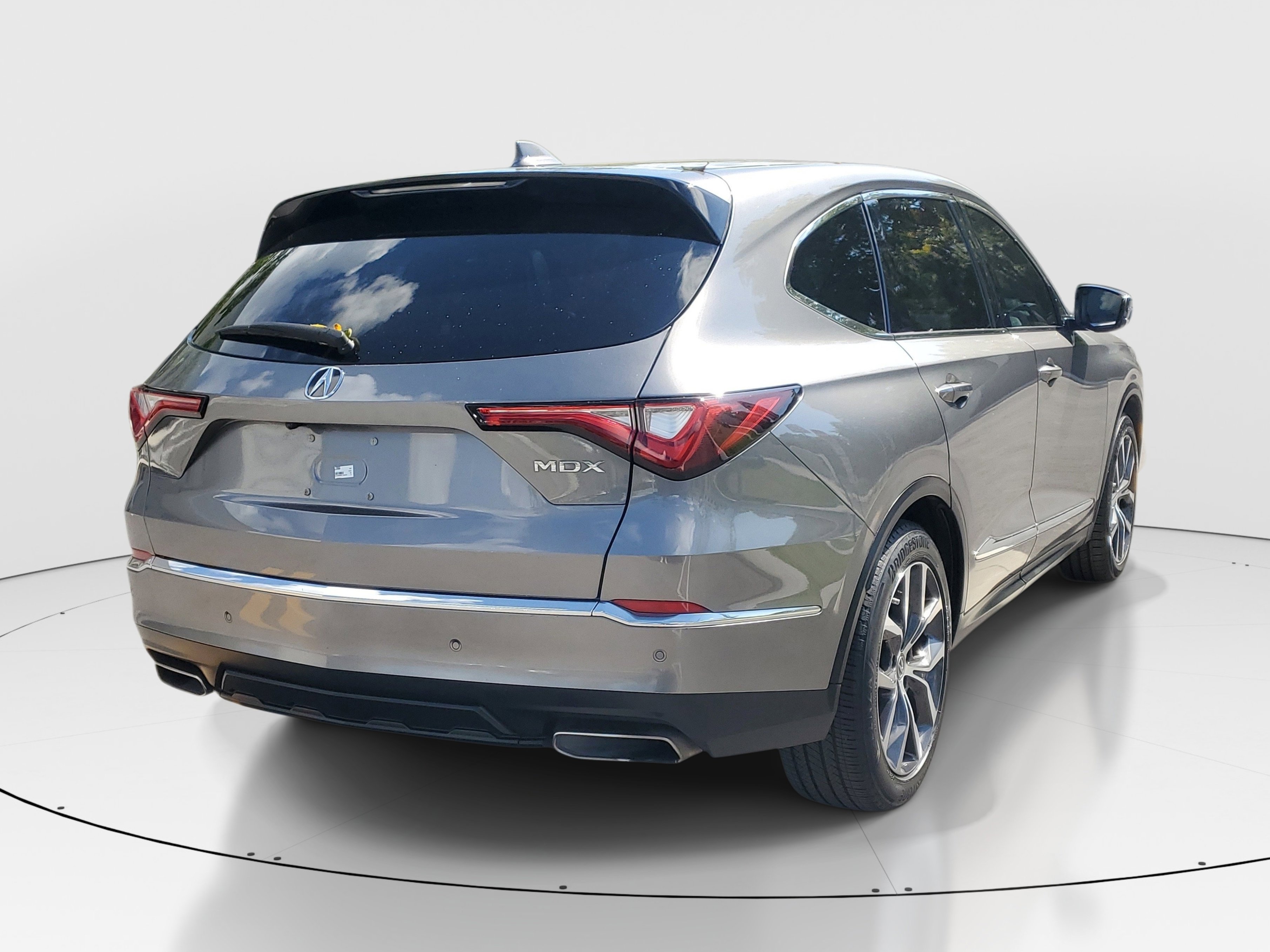 Used 2023 Acura MDX FWD w/ Technology Package image 7