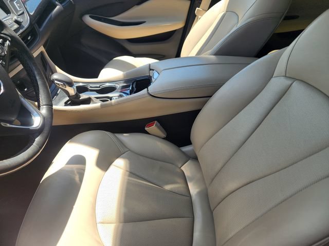 Used 2017 Buick Envision Essence FWD image 4