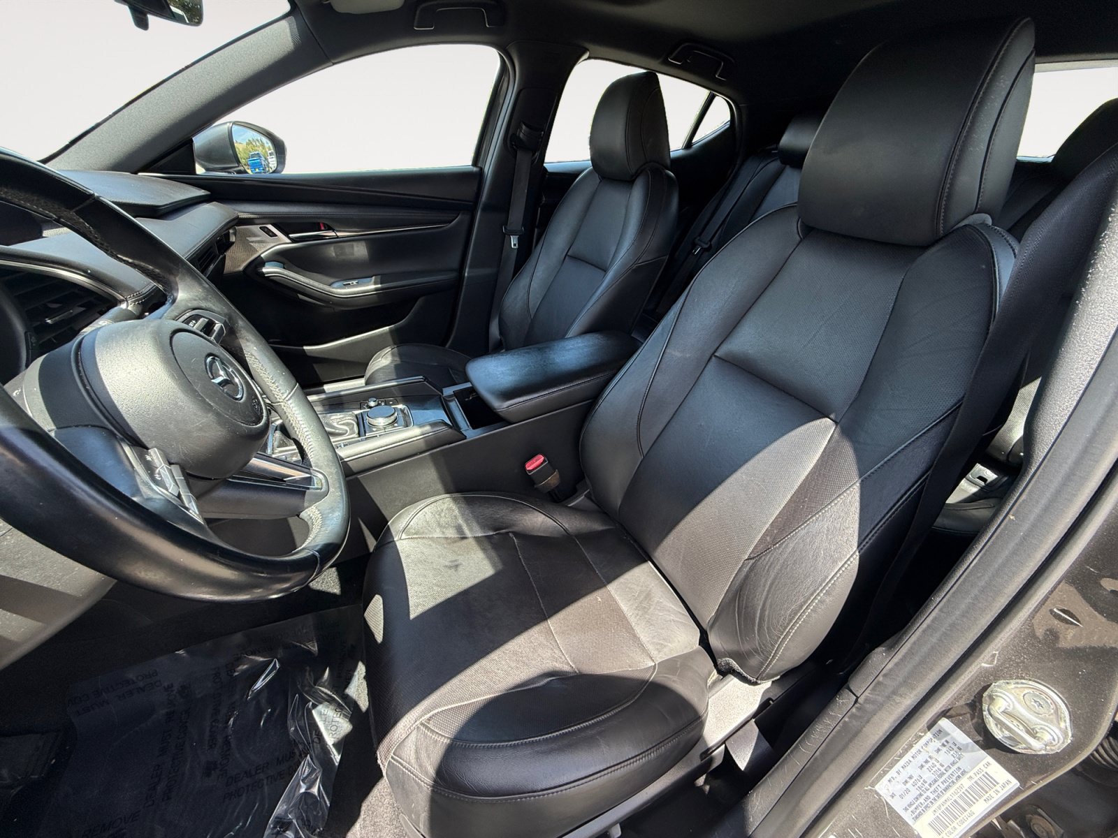 Used 2020 MAZDA MAZDA3 Hatchback w/ Premium Package FWD image 10