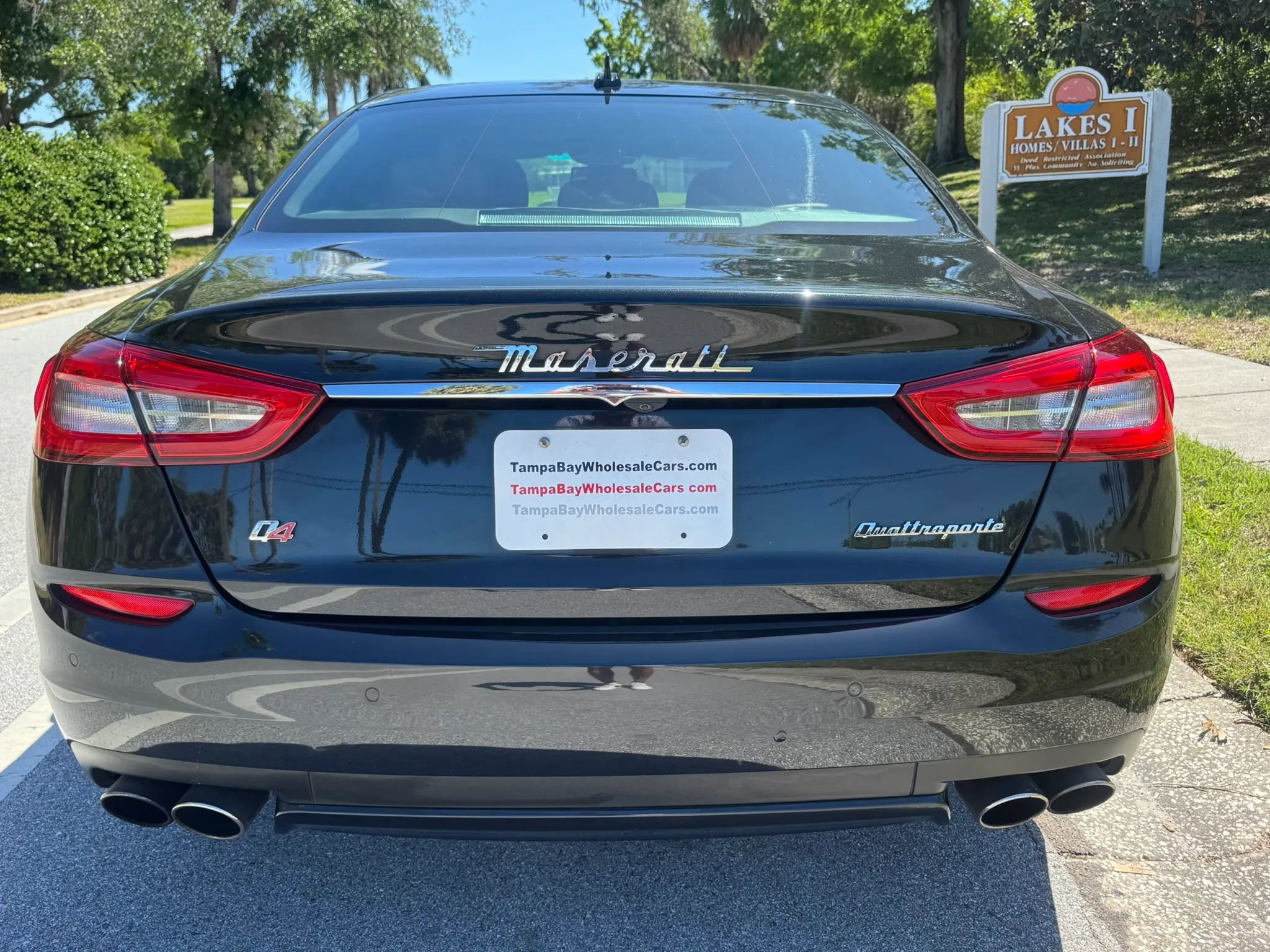 Used 2015 Maserati Quattroporte S Q4 AWD/4WD image 8
