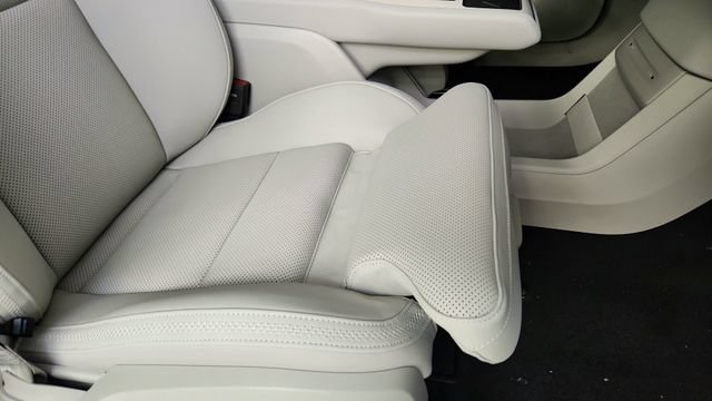 New 2026 Volvo EX90 Plus AWD/4WD image 37