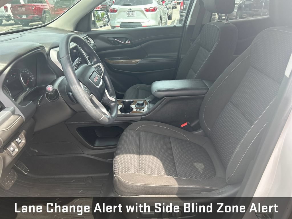 Certified 2023 GMC Acadia SLE w/ Driver Convenience Package AWD/4WD image 10