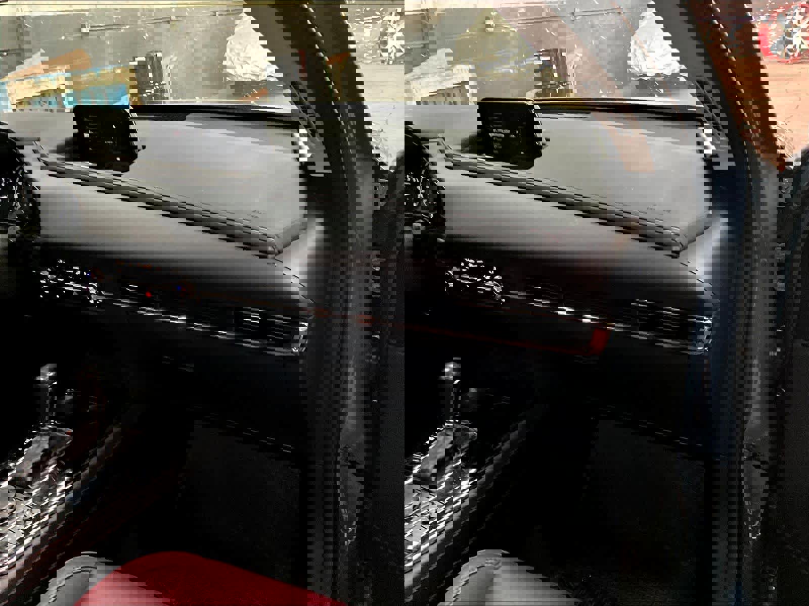 Used 2024 MAZDA CX-30 AWD 2.5 S w/ Preferred Package image 17