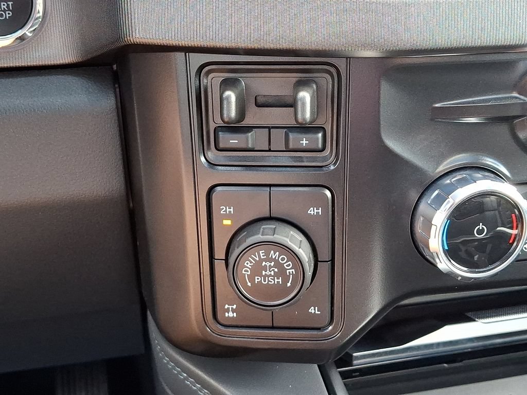 Used 2026 Ford F350 Platinum w/ Tremor Off-Road Package AWD/4WD image 25