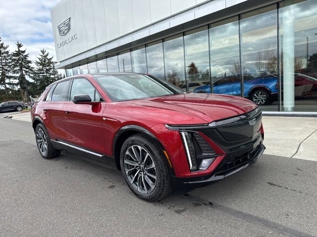 New 2025 Cadillac Lyriq Sport image 4
