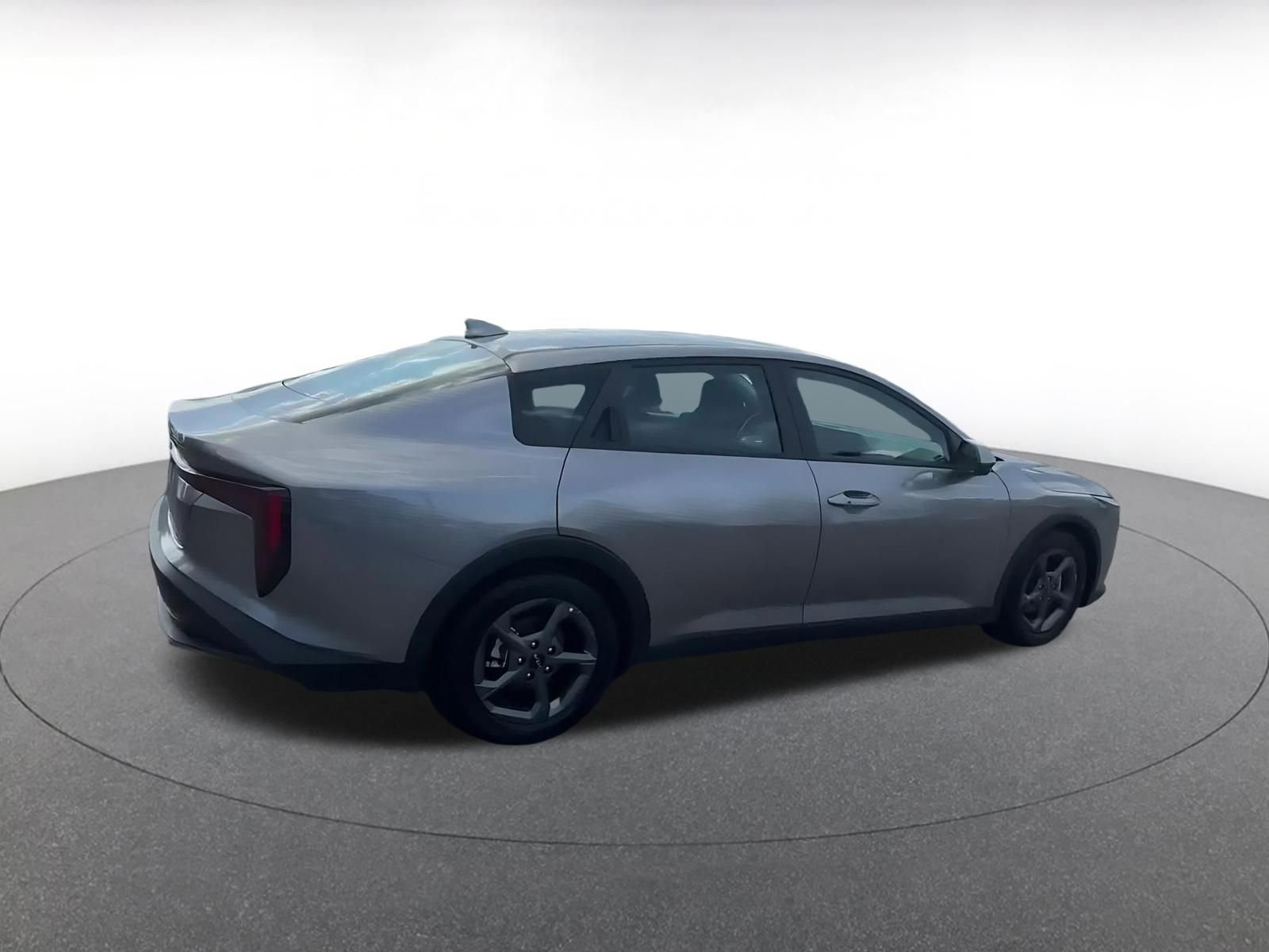 Used 2025 Kia K4 FWD image 15