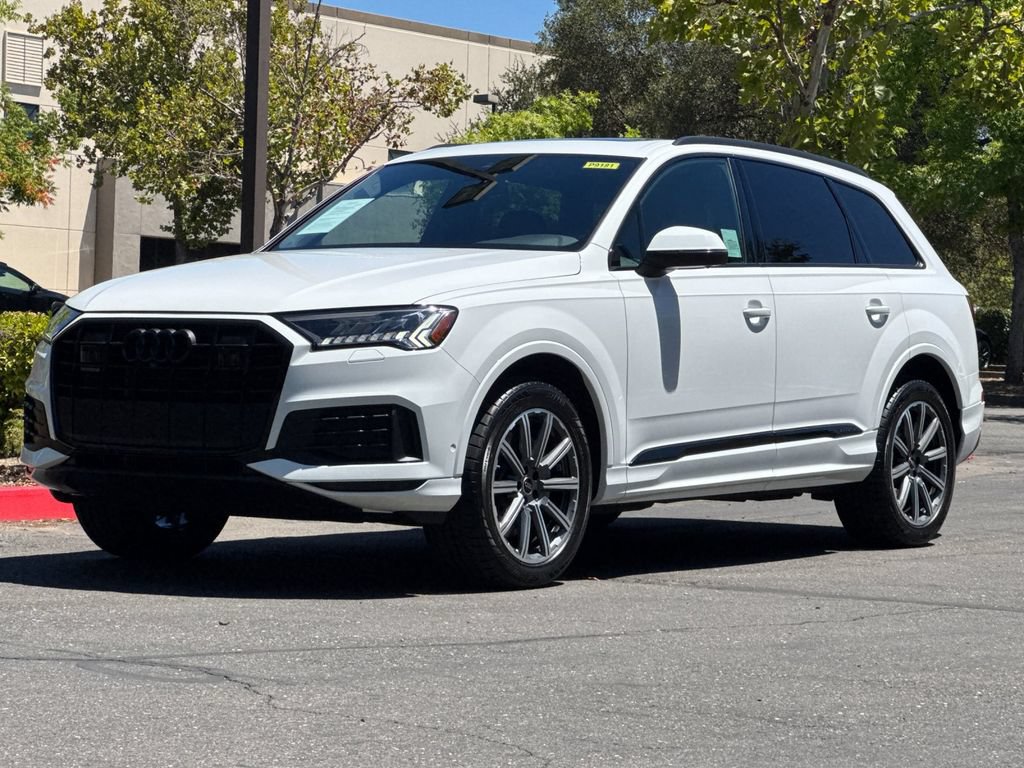 Used 2023 Audi Q7 2.0T Premium Plus AWD/4WD image 9