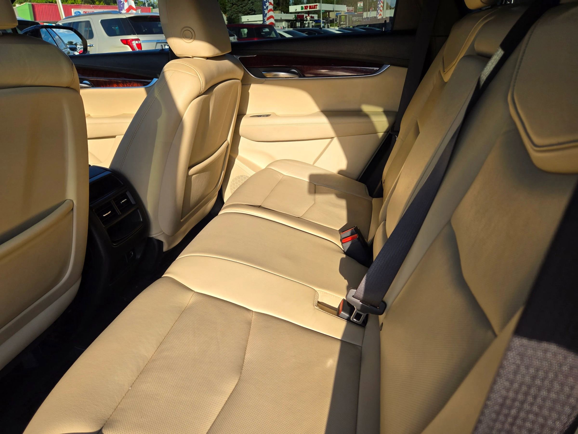 Used 2017 Cadillac XT5 Luxury w/ Driver Awareness Package image 55