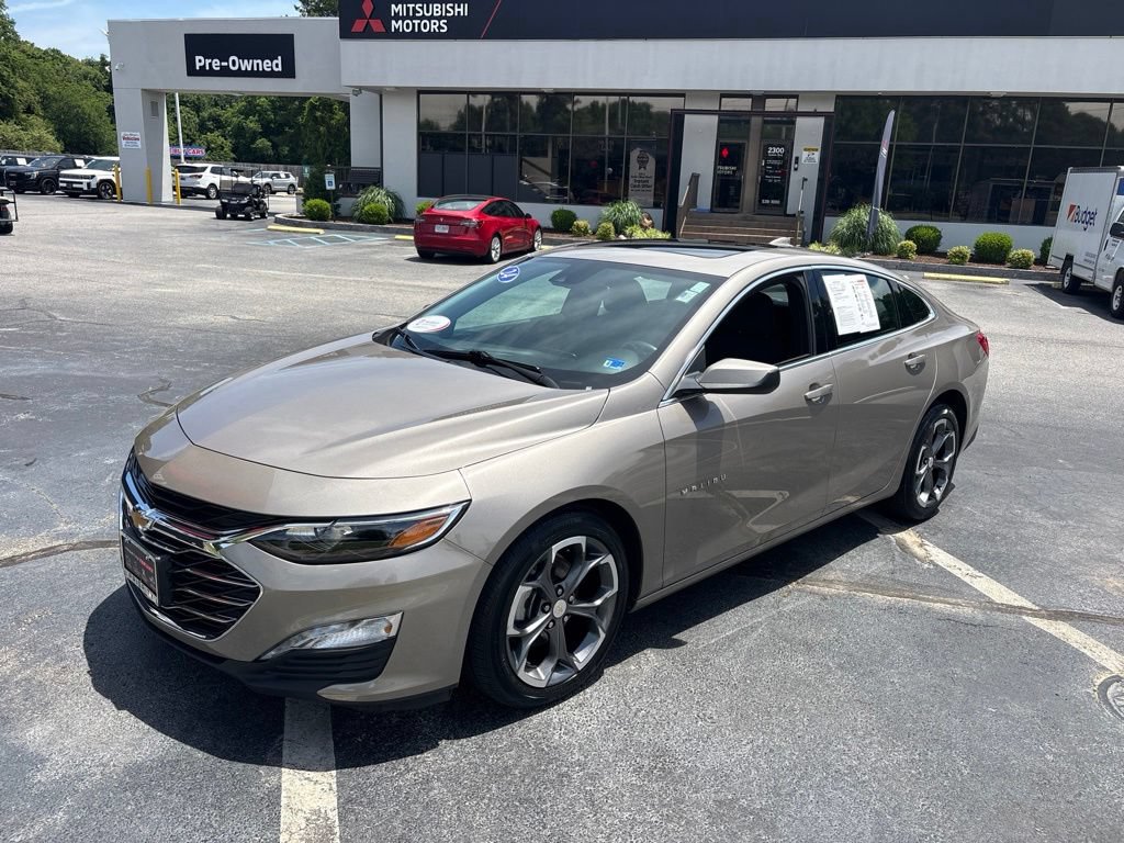 Used 2024 Chevrolet Malibu LT FWD image 5