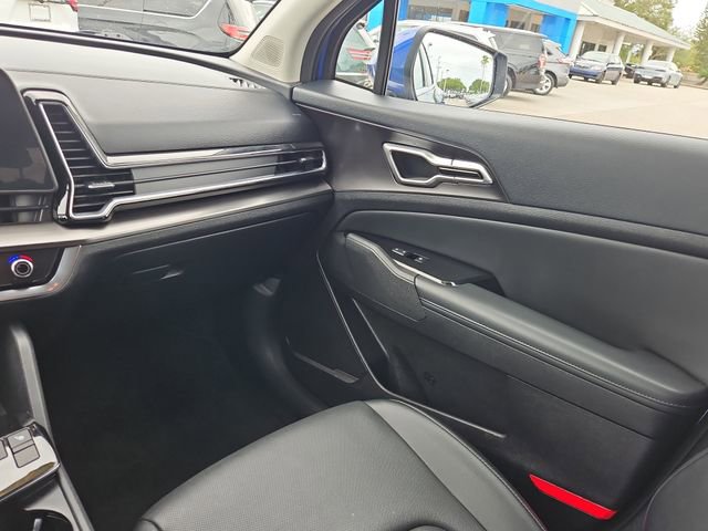 Used 2023 Kia Sportage EX image 9