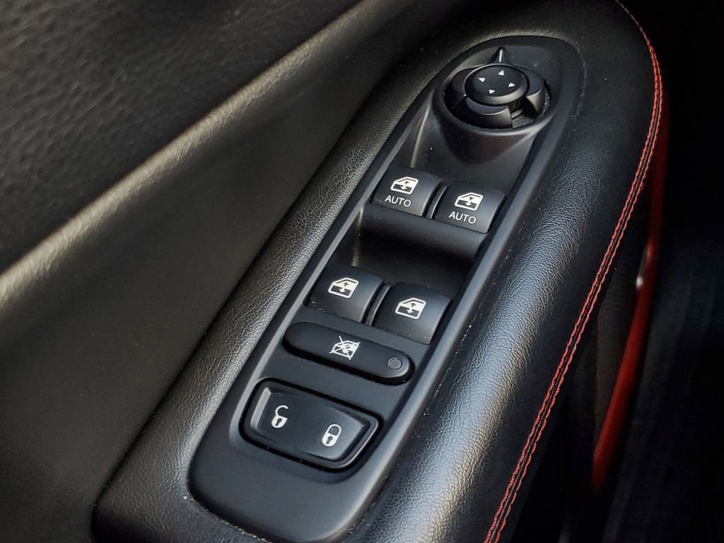 Used 2018 Jeep Compass Trailhawk w/ Leather Interior Group image 18