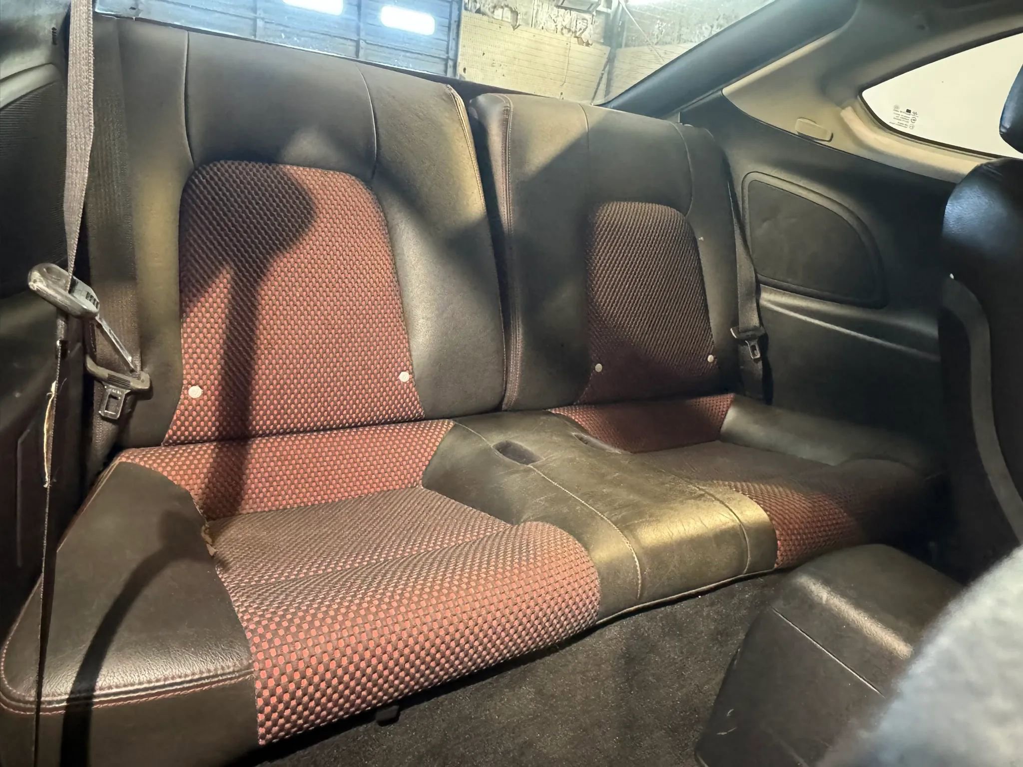 Used 2005 Hyundai Tiburon GT FWD image 23