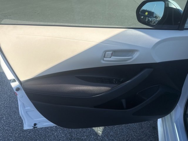 Used 2023 Toyota Corolla LE image 20