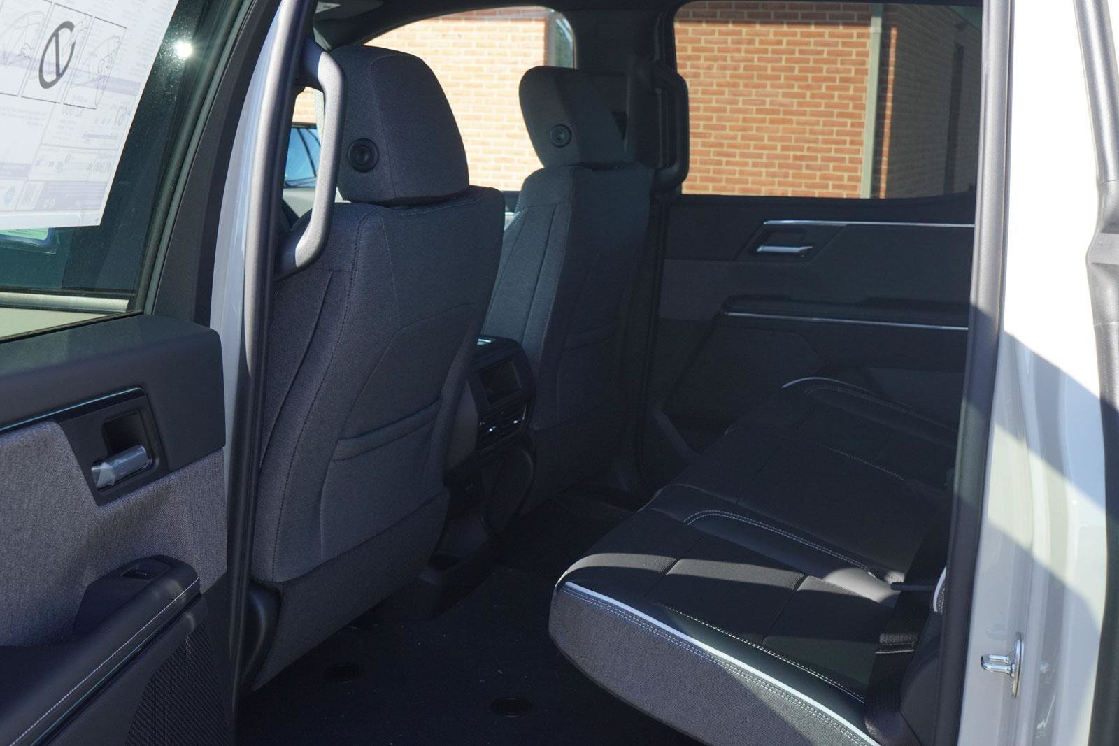 New 2026 GMC Sierra EV Elevation AWD/4WD image 27