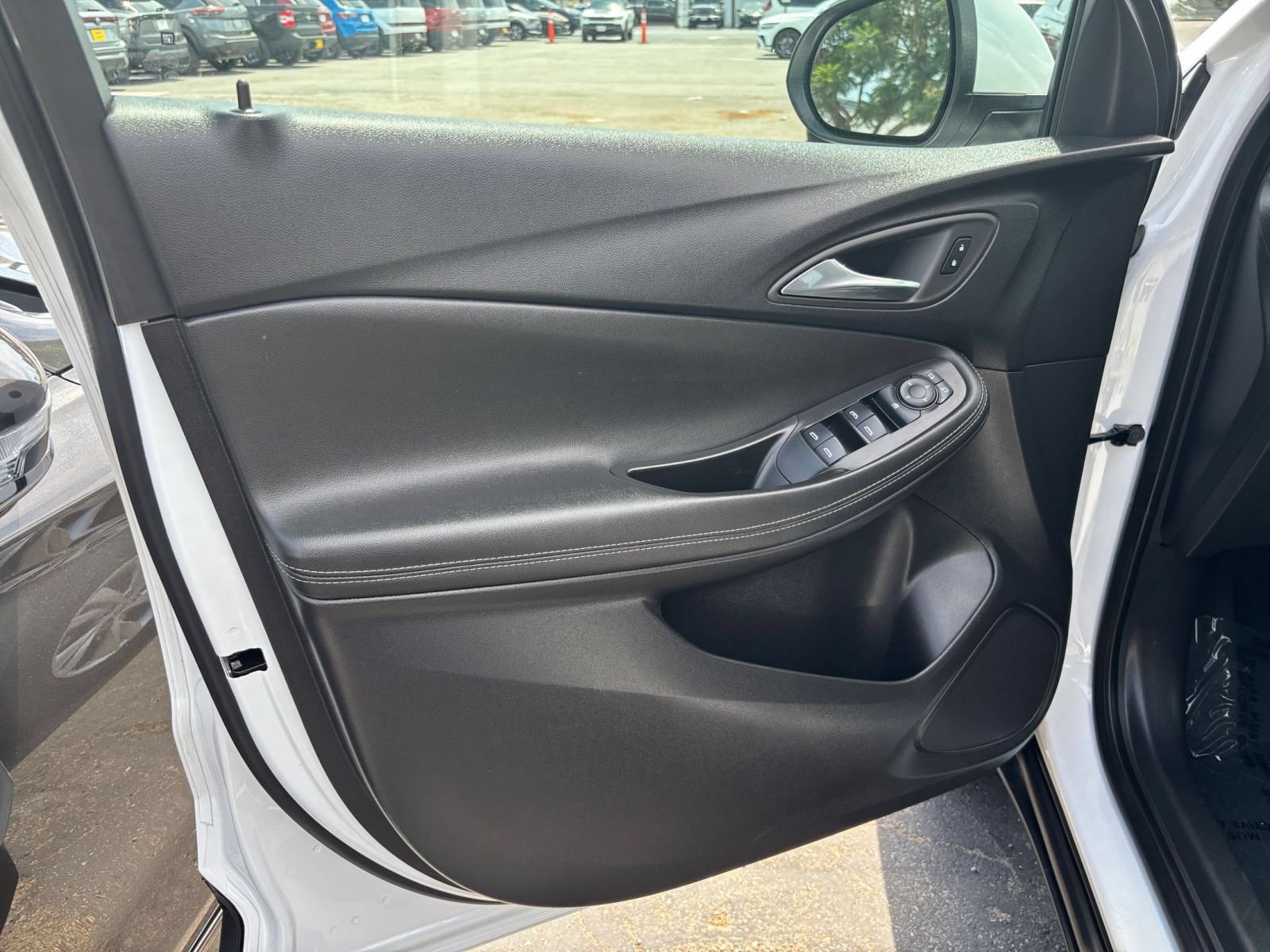Used 2026 Buick Encore GX Preferred AWD/4WD image 18