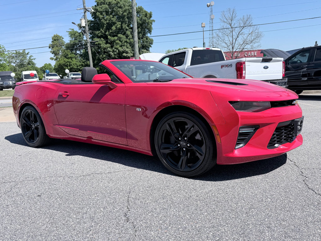 Used 2017 Chevrolet Camaro SS RWD image 2