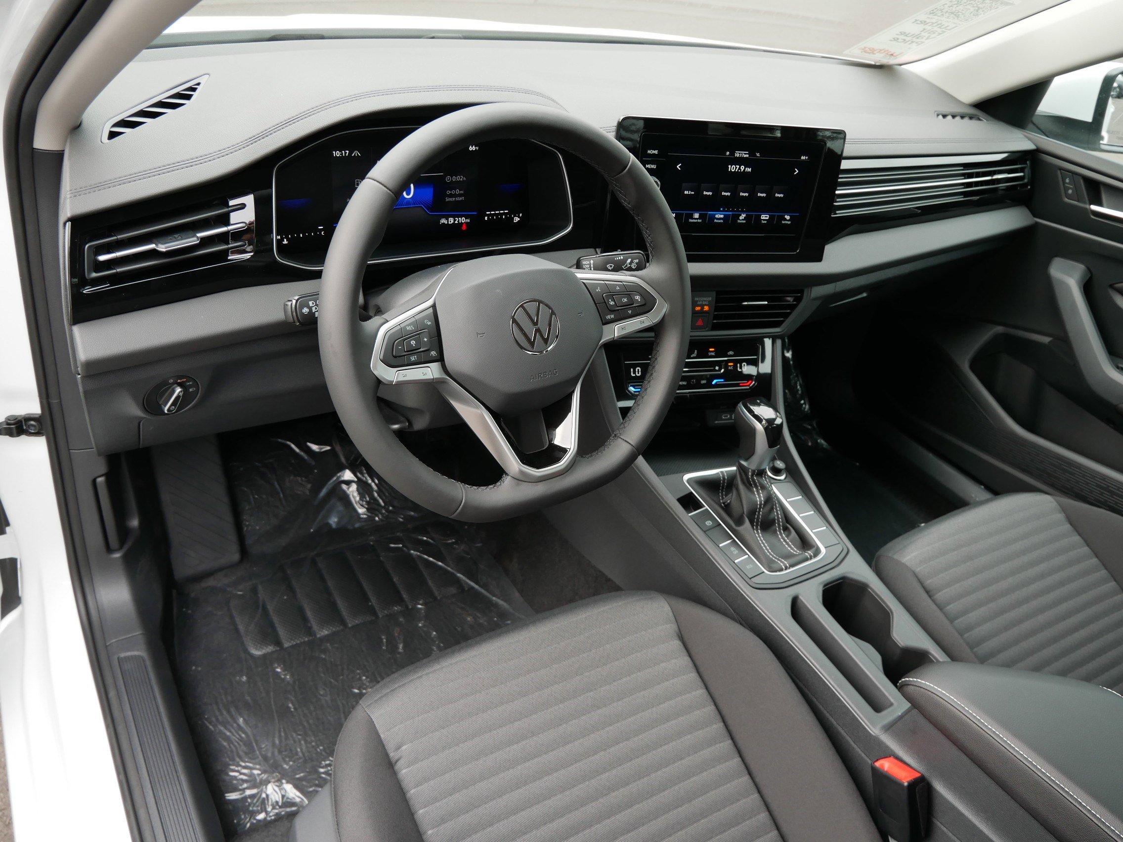 New 2025 Volkswagen Jetta S image 7