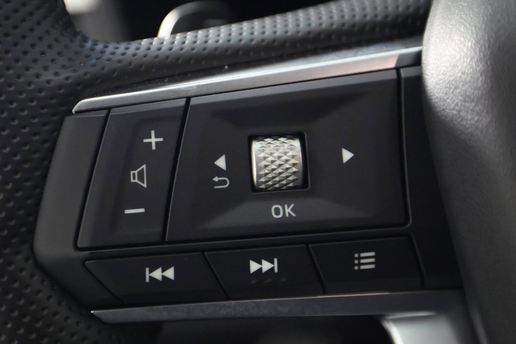 Used 2025 Mitsubishi Outlander SEL image 25