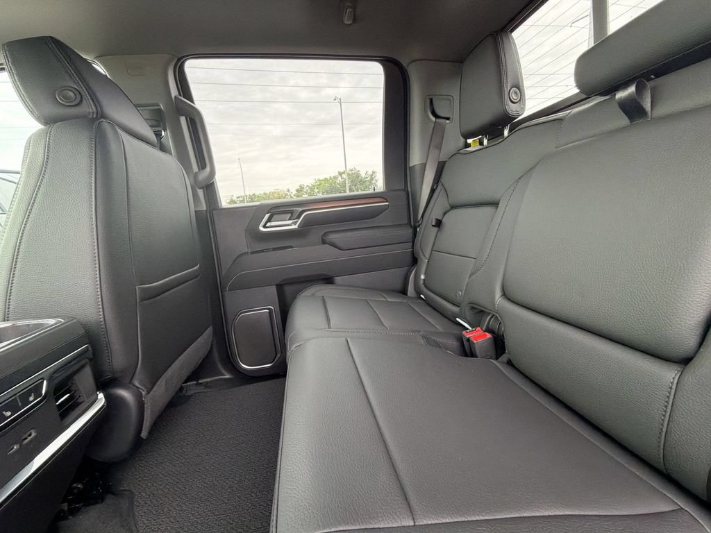 New 2026 GMC Sierra 2500 Denali w/ Denali Reserve Package AWD/4WD image 12