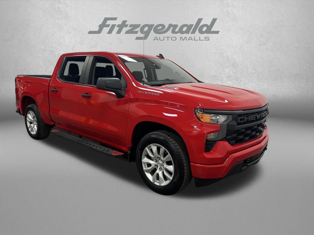 Used 2025 Chevrolet Silverado 1500 Custom image 8