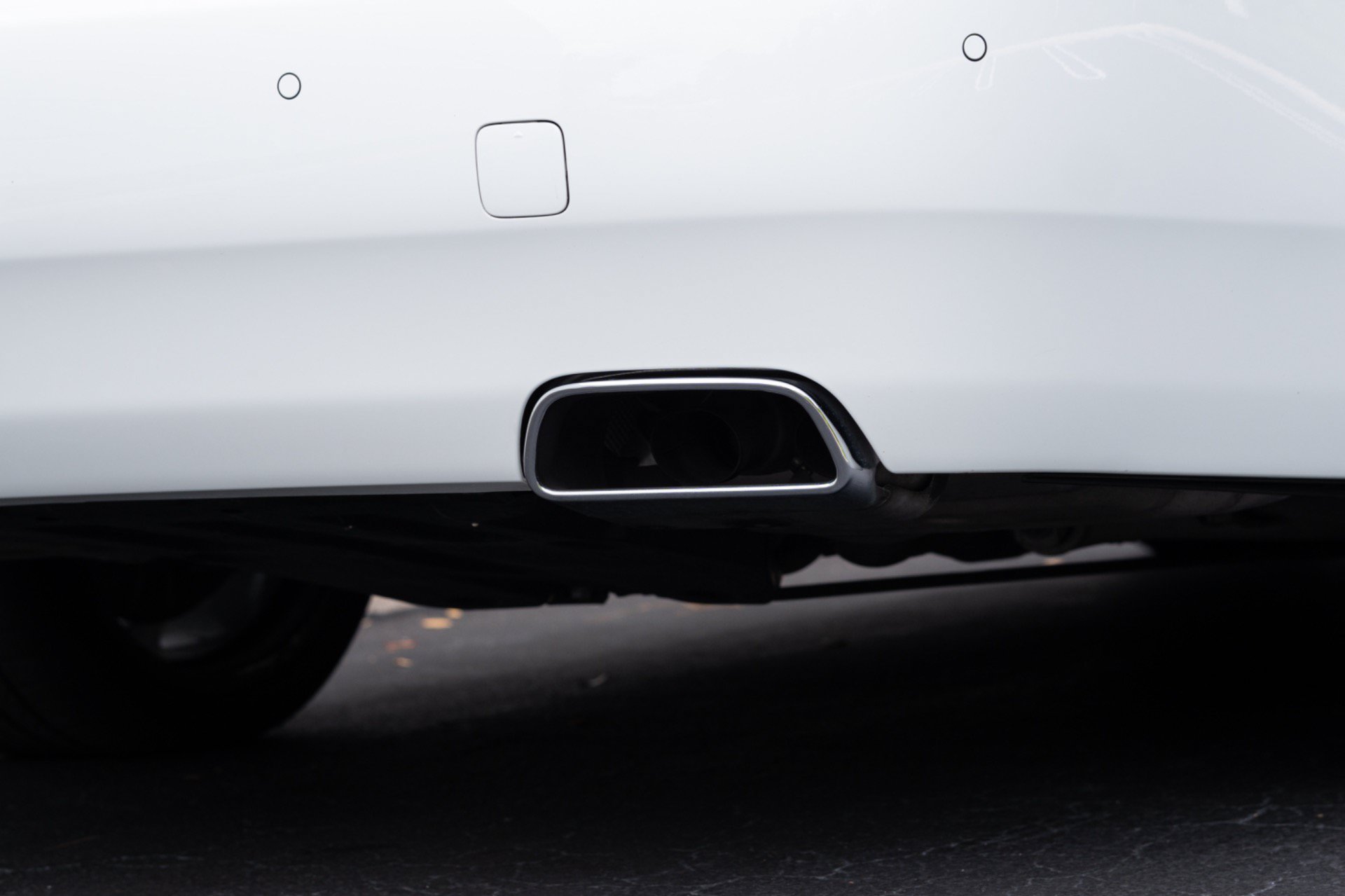 Used 2017 Rolls-Royce Dawn RWD image 23