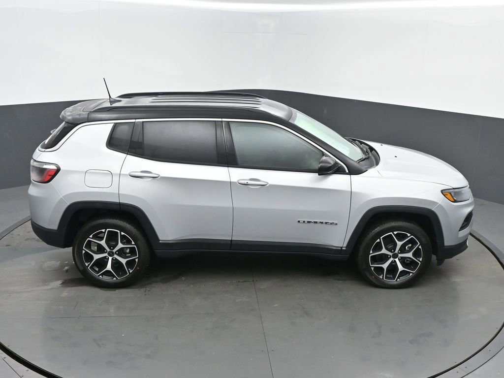 New 2026 Jeep Compass Limited image 35