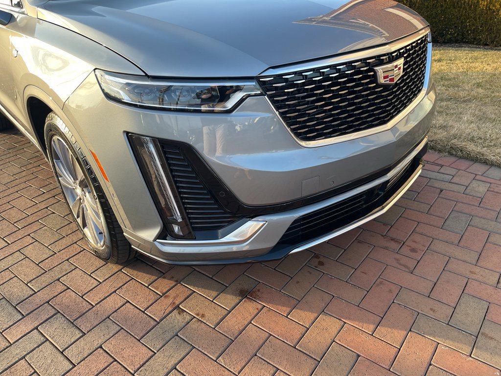 Used 2024 Cadillac XT6 Premium Luxury w/ Platinum Package image 4