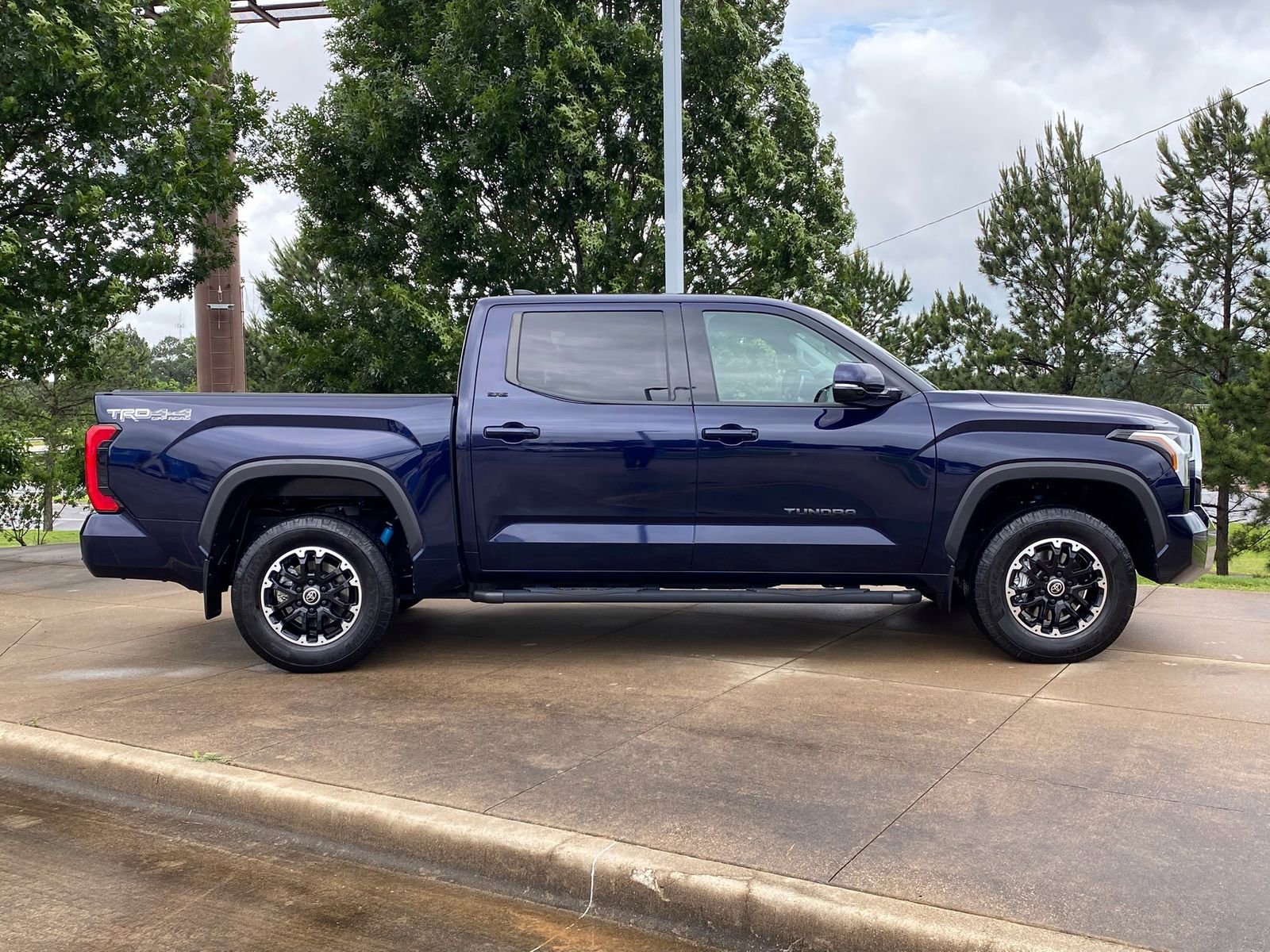 Used 2023 Toyota Tundra SR5 w/ TRD Off-Road Premium Package AWD/4WD image 7