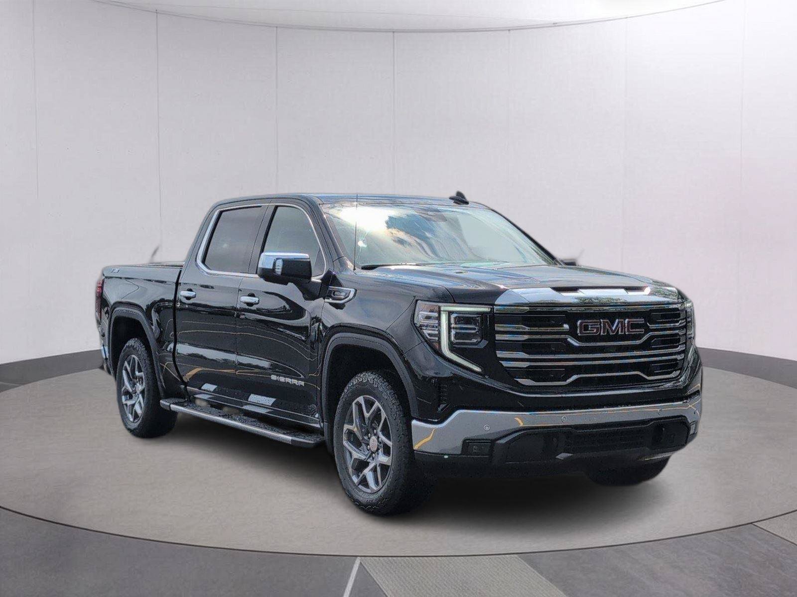 New 2026 GMC Sierra 1500 SLT w/ SLT Premium Plus Package AWD/4WD image 8