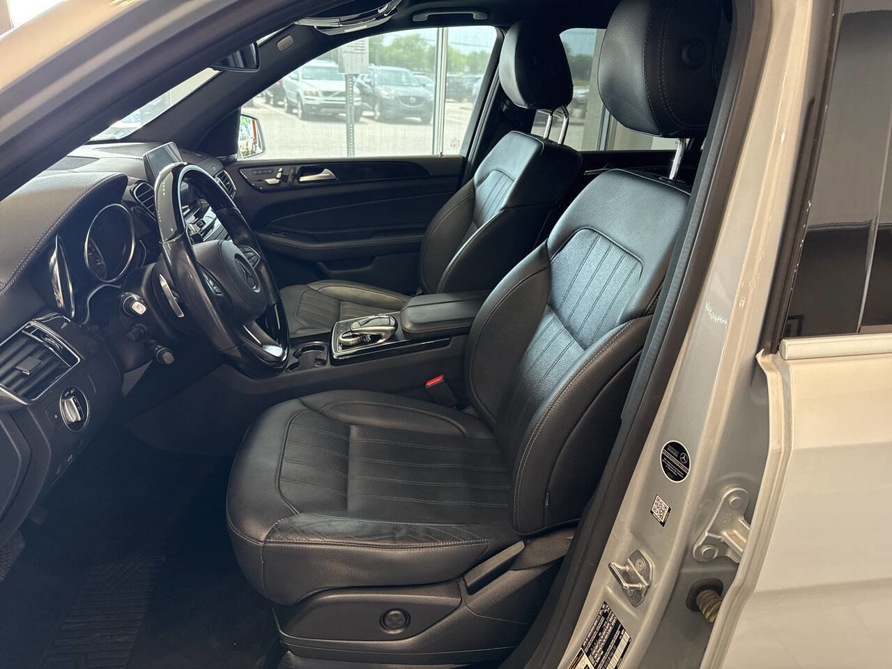 Used 2018 Mercedes-Benz GLS 450 4MATIC w/ Premium Package image 17