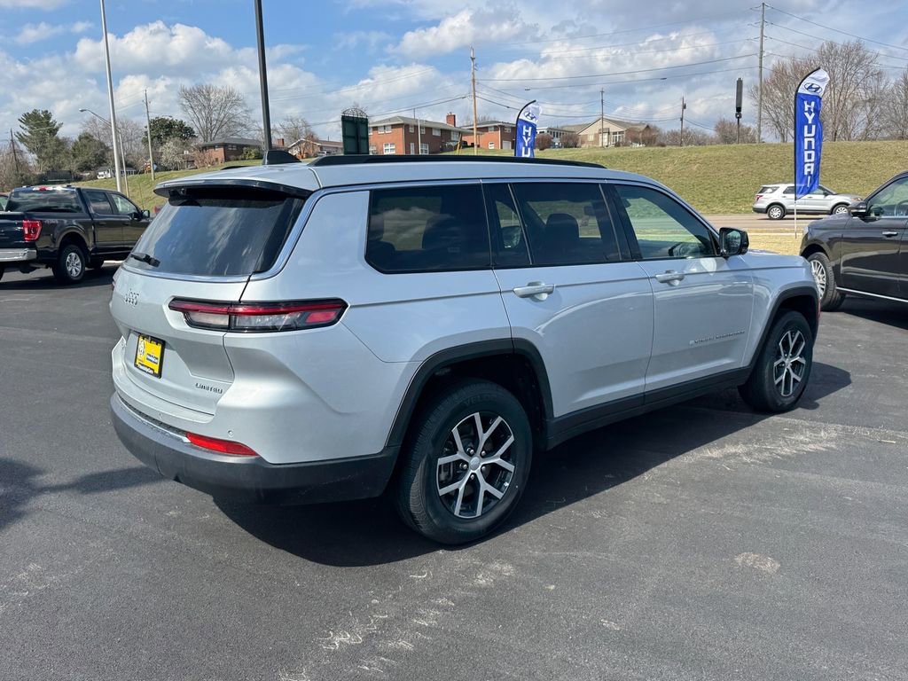 Used 2024 Jeep Grand Cherokee L Limited w/ Luxury Tech Group II AWD/4WD image 4