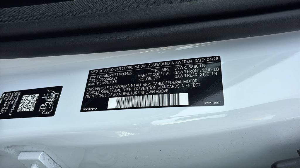 New 2026 Volvo XC60 T8 Ultra w/ Protection Package Premier AWD/4WD image 33