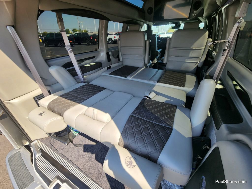 Used 2021 Chevrolet Express 2500 LS w/ Enhanced Convenience Package image 29