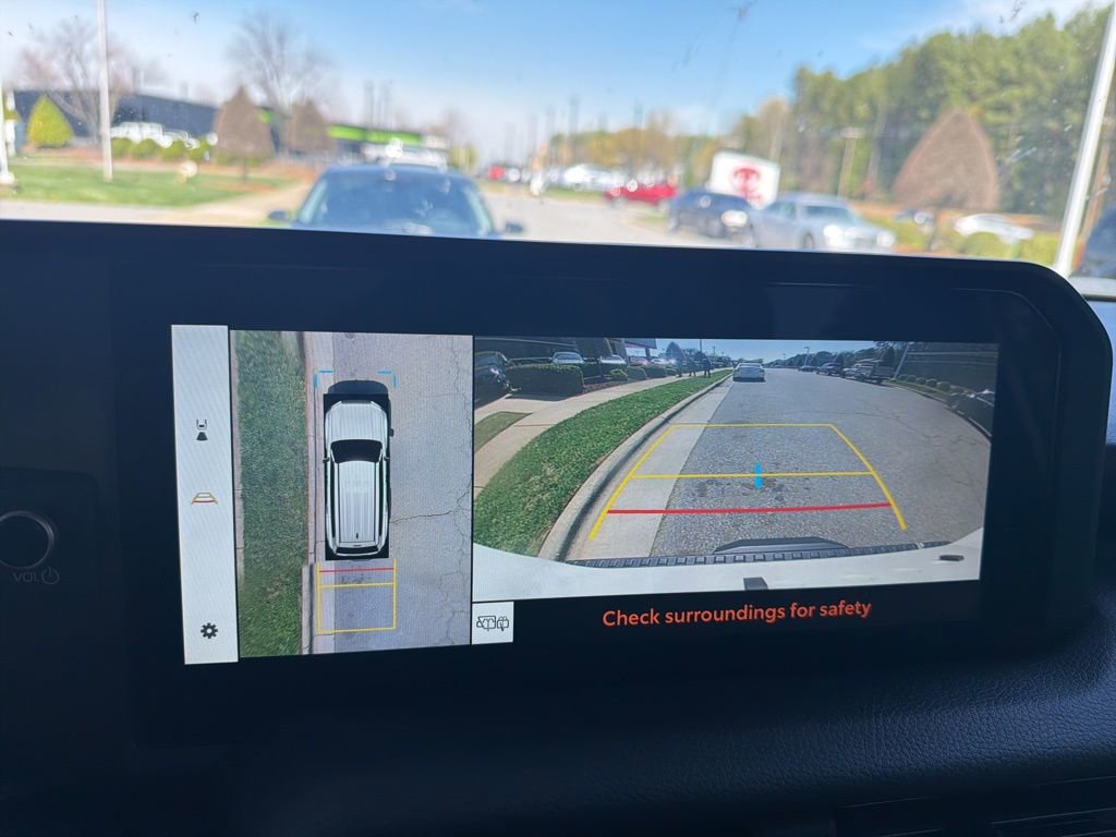 Used 2025 Toyota Land Cruiser Base w/ Premium Package image 27