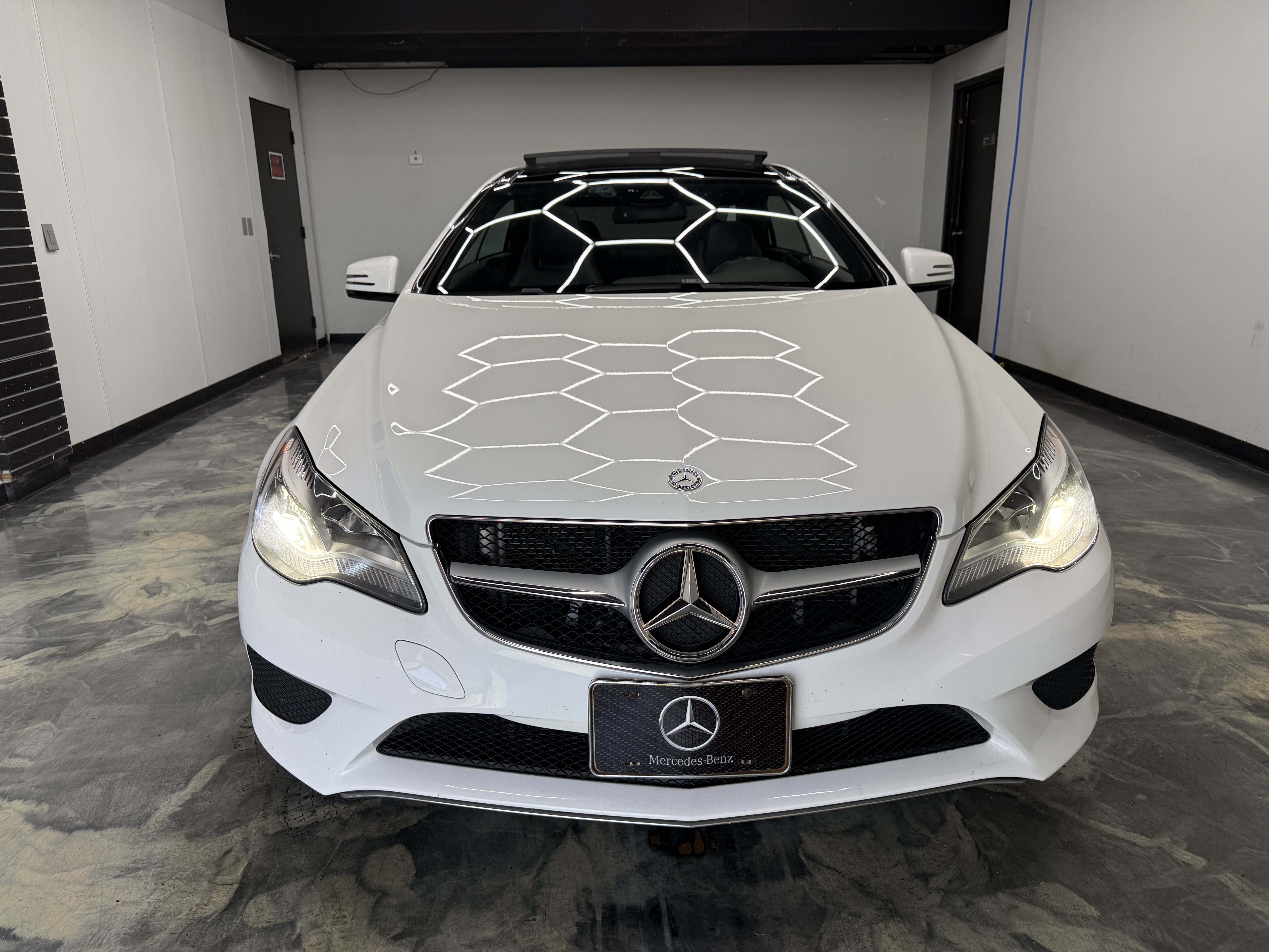 Used 2015 Mercedes-Benz E 400 4MATIC Coupe image 7