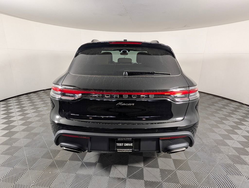 New 2026 Porsche Macan image 6