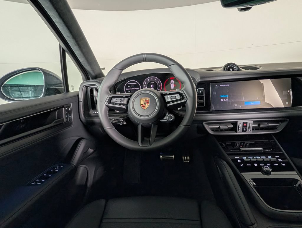 New 2026 Porsche Cayenne GTS AWD/4WD image 21