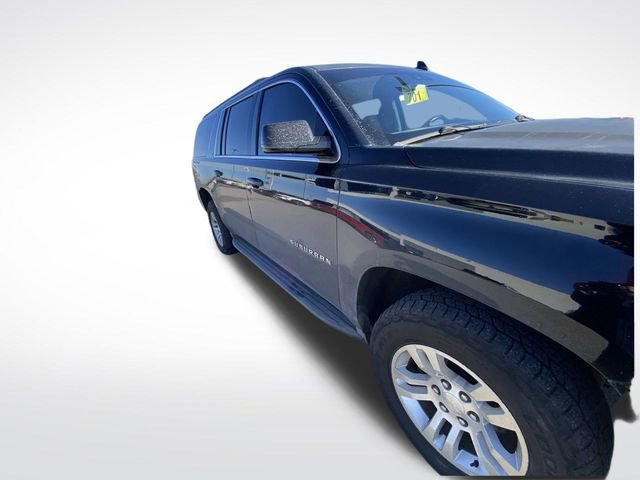 Used 2016 Chevrolet Suburban LT w/ Luxury Package image 11