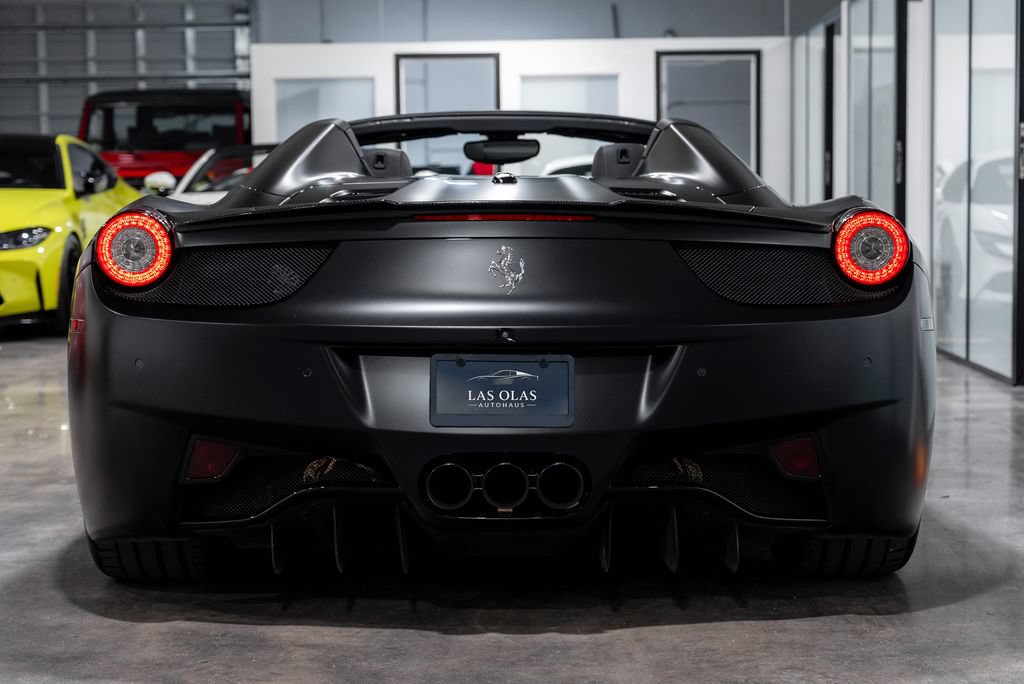 Used 2012 Ferrari 458 Spider RWD image 19