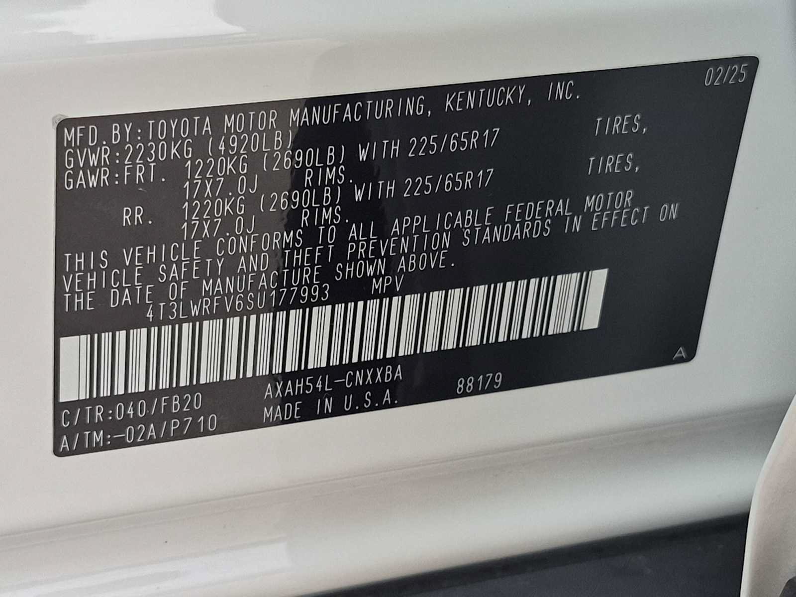 Used 2025 Toyota RAV4 LE AWD/4WD image 31