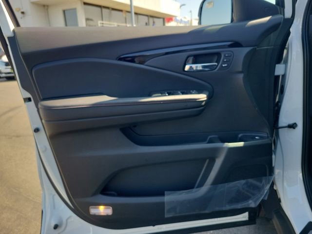 New 2026 Honda Ridgeline Black Edition image 17